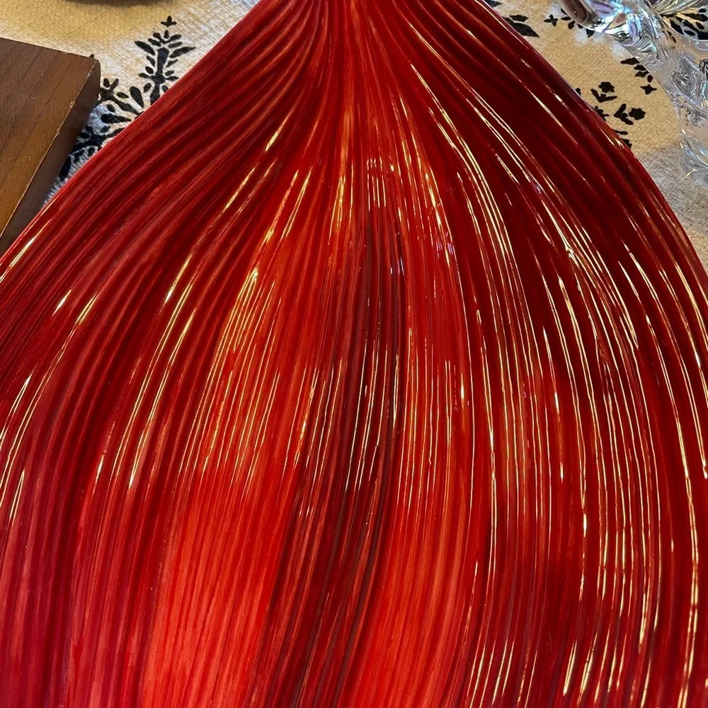 Laurie Gates Anna Bloom leaf plate, spectacular, food safe, difficult to find